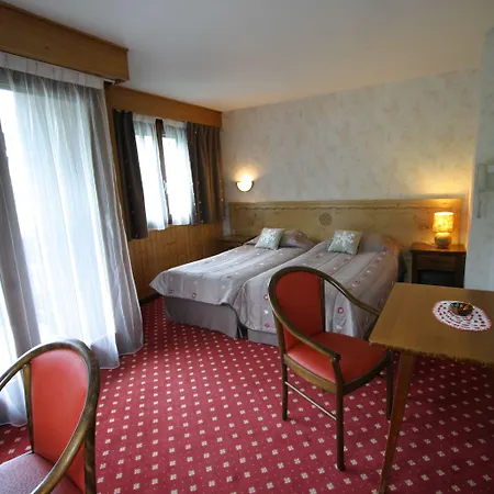 Hotel Chris-tal 3*