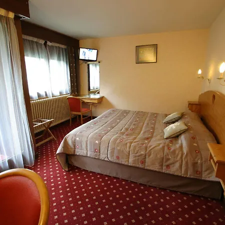 Chris-tal Hotel 3*