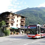 Chris-tal Les Houches