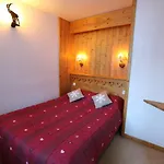 Chris-tal Hotel 3*