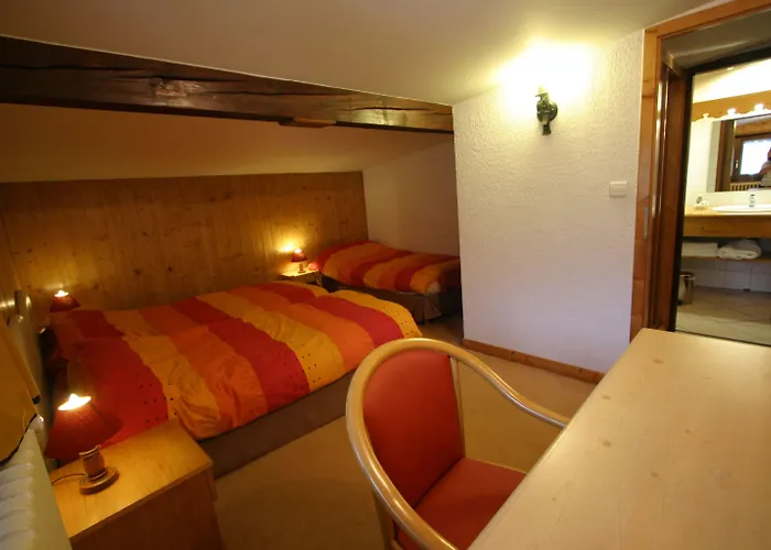 Отель Chris-tal Лез-Уш